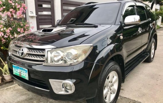 Selling Toyota Fortuner 2010 at 60000 km in Parañaque
