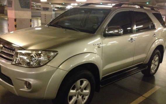 Selling Toyota Fortuner 2009 Automatic Gasoline in San Juan