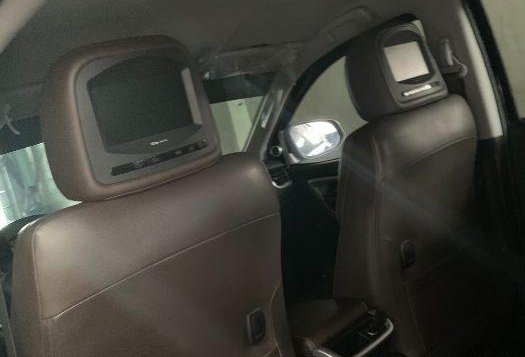 2nd Hand Toyota Fortuner 2018 at 17000 km for sale-6
