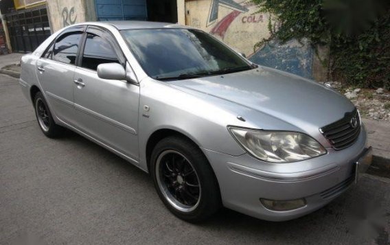 Selling 2nd Hand Toyota Camry 2006 in Makati-1