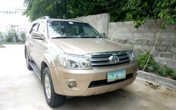 Selling 2nd Hand Toyota Fortuner 2008 at 80000 km in Urdaneta-2