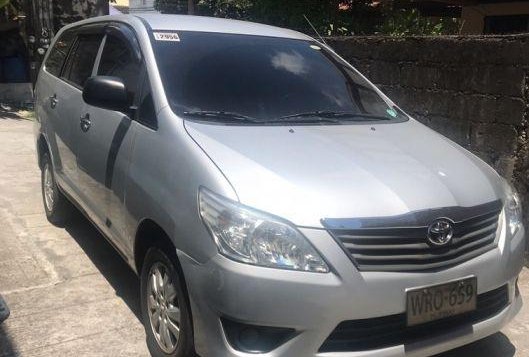 2nd Hand Toyota Innova 2013 at 70000 km for sale in Manila-7