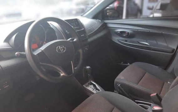 2nd Hand Toyota Yaris 2014 for sale in Makati-9