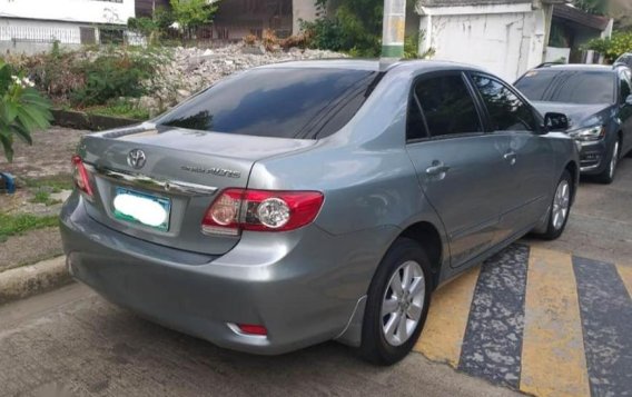 2nd Hand Toyota Corolla Altis 2013 Automatic Gasoline for sale in Makati-1