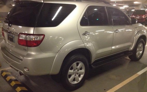Selling Toyota Fortuner 2009 Automatic Gasoline in San Juan-2