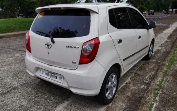 Selling 2nd Hand Toyota Wigo 2017 in Manila-3