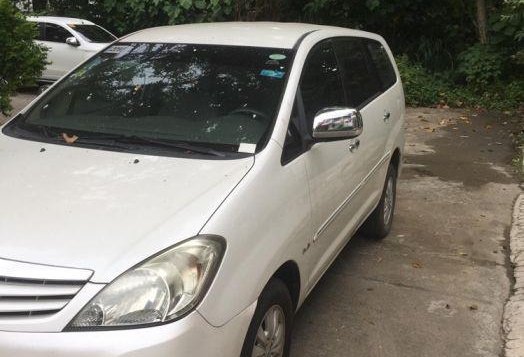 2011 Toyota Innova for sale in Davao City-3