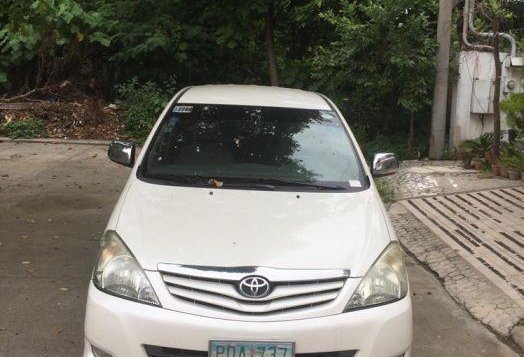 2011 Toyota Innova for sale in Davao City-2