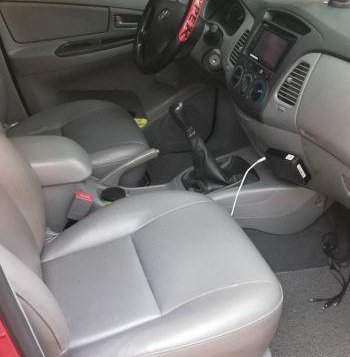 Toyota Innova 2011 Manual Diesel for sale in Navotas-3