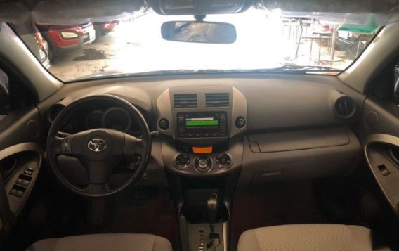 2nd Hand Toyota Rav4 2010 Automatic Gasoline for sale in Makati-9