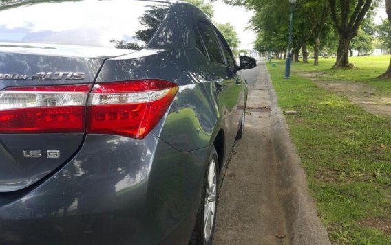 Selling 2nd Hand Toyota Altis 2015 Automatic Gasoline at 63000 km in Pateros-3