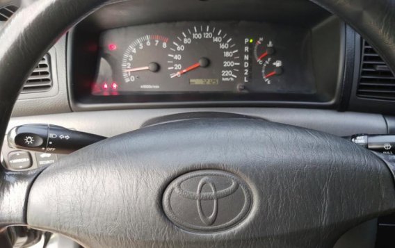 2nd Hand Toyota Altis 2005 at 72000 km for sale-8