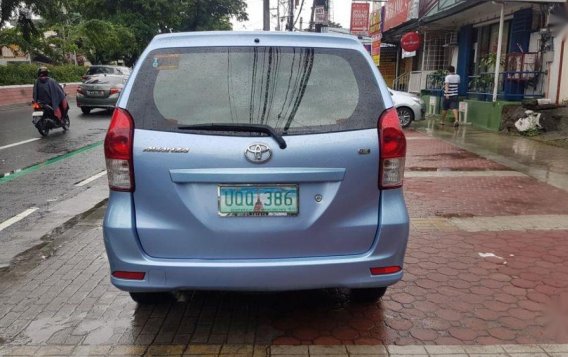 Selling Toyota Avanza 2013 Automatic Gasoline in Quezon City-2