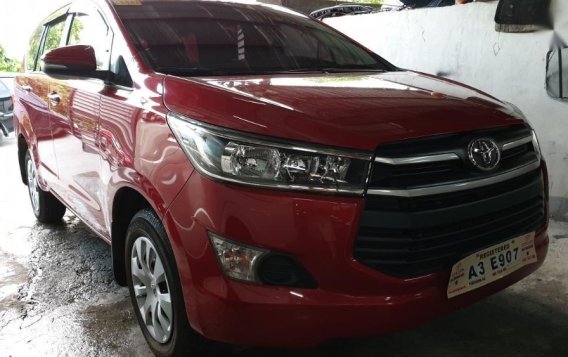 Selling Red Toyota Innova 2017 Manual Diesel in Quezon City-2