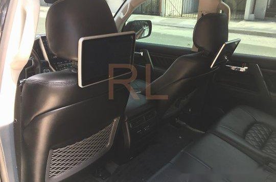 Black Toyota Land Cruiser 2018 for sale in Quezon City-5