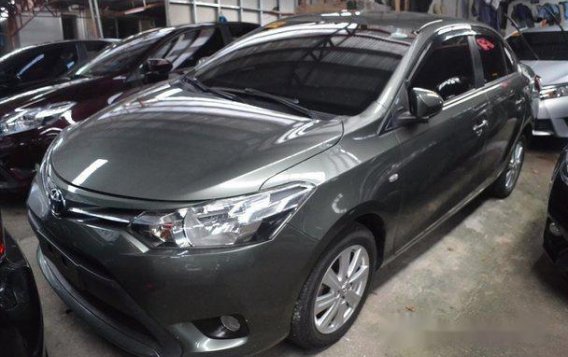 Selling Green Toyota Vios 2016 at 8800 km -1