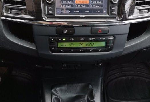 Toyota Fortuner 2016 Manual Diesel for sale in Quezon City-7