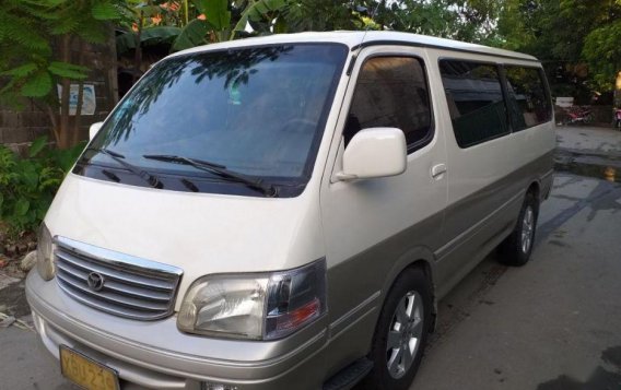 Selling 2nd Hand Toyota Hiace 2002 at 120000 km in Meycauayan-2