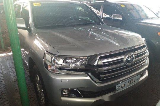 Toyota Land Cruiser 2018 Automatic Diesel for sale in Manila-1