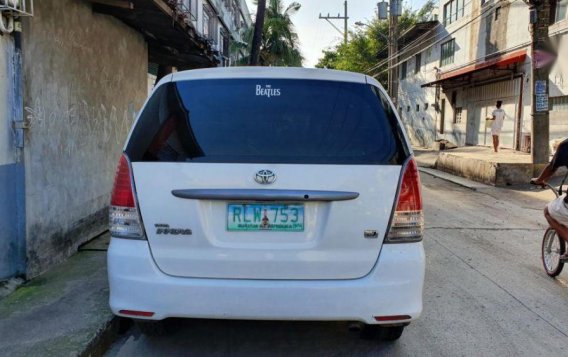 2012 Toyota Innova for sale in Malabon-1