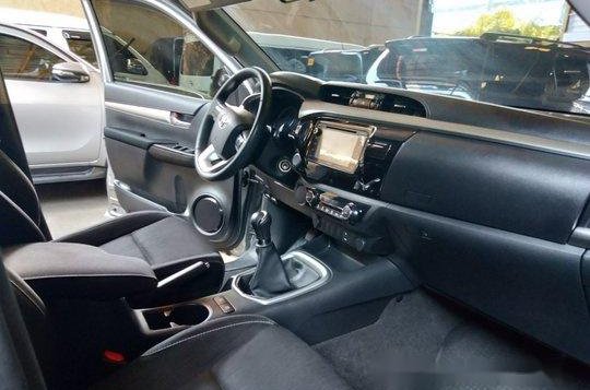 Sell Silver 2016 Toyota Hilux in Quezon City -7