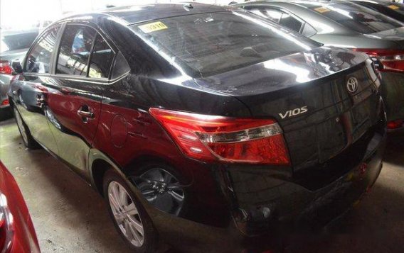 Black Toyota Vios 2017 at 1900 km for sale -3