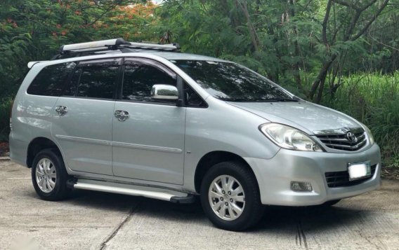Selling 2nd Hand Toyota Avanza 2011 in Parañaque-5