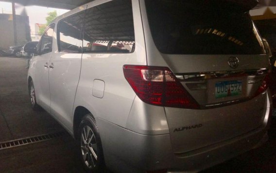 Selling 2nd Hand Toyota Alphard 2013 in Quezon City-3