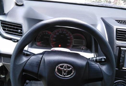 Toyota Avanza 2015 Automatic Gasoline for sale in Calumpit-1