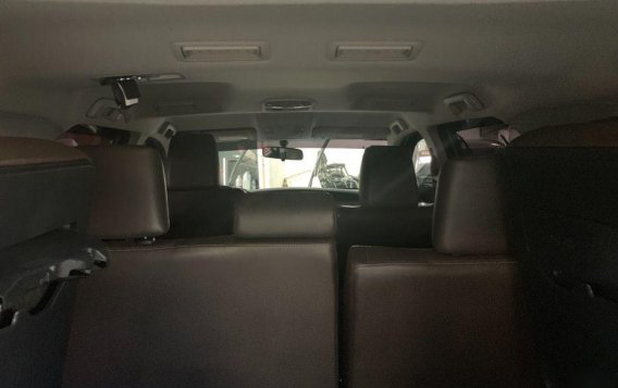 Selling Silver Toyota Fortuner 2017 SUV in Quezon City-6