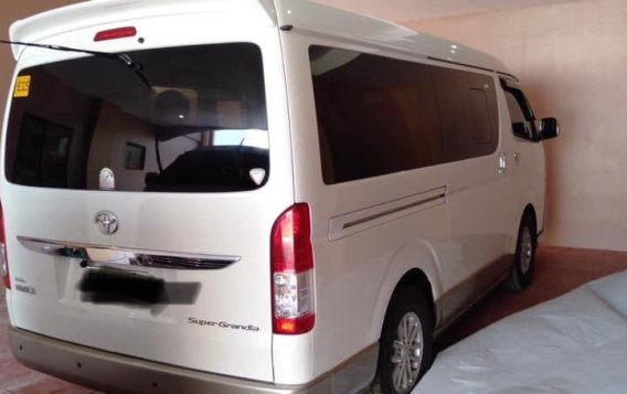 Selling Toyota Hiace 2018 Automatic Diesel in Talisay-4