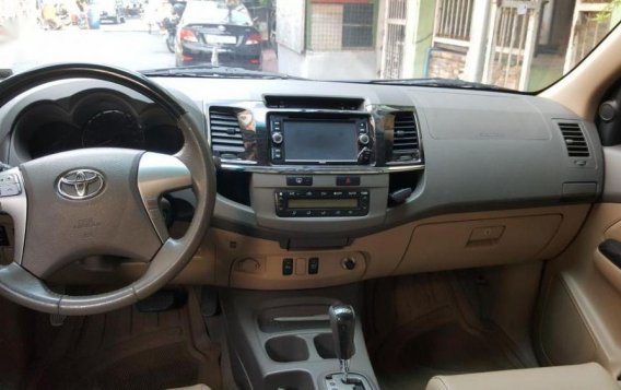 Selling Toyota Fortuner 2013 Automatic Gasoline in Manila-6