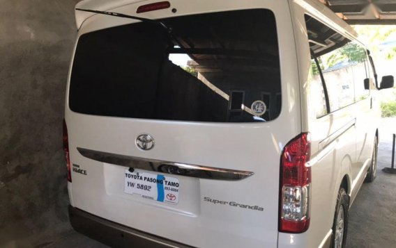 Selling Toyota Hiace 2017 Automatic Diesel in San Fernando-4