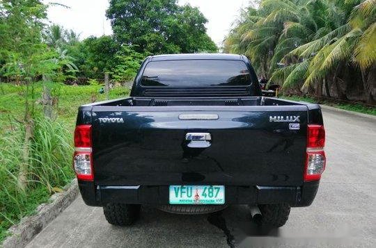 Sell Black 2013 Toyota Hilux at 10000 km in Cebu City-2