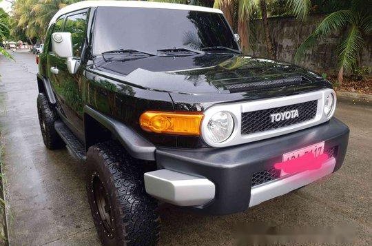 Sell Black 2013 Toyota Fj Cruiser at 10000 km in Cebu City