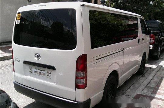 Sell White 2017 Toyota Hiace Manual Diesel at 11800 km-4