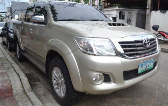 Selling Toyota Hilux 2013 at 48000 km in Manila-2