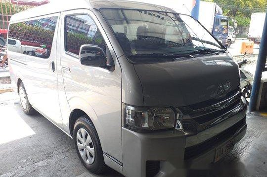Selling White Toyota Hiace 2015 Automatic Diesel in Marikina-2