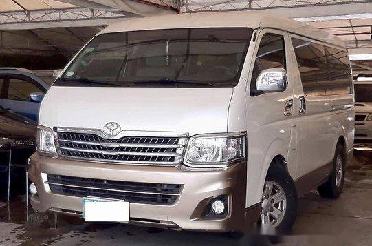 Selling White Toyota Hiace 2013 Automatic Diesel in Makati-2