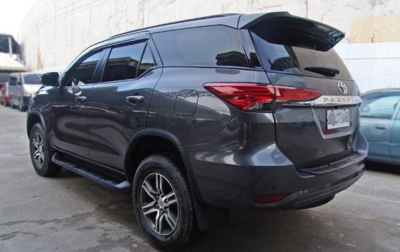 2nd Hand Toyota Fortuner 2017 at 18000 km for sale in Mandaue-1
