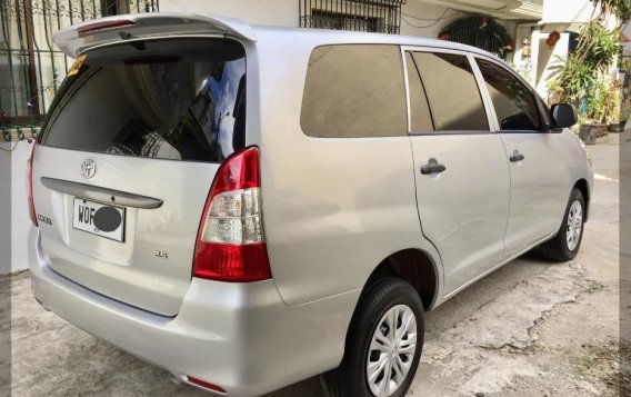 Sell 2nd Hand 2013 Toyota Innova Manual Diesel at 50000 km in Quezon City-2