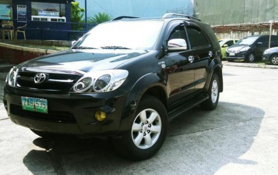 2nd Hand Toyota Fortuner 2005 for sale in Manila-7
