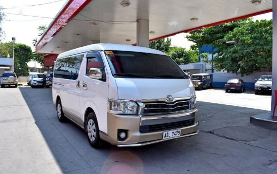 2015 Toyota Hiace for sale in Lemery-2