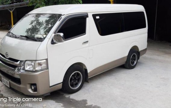 Selling 2nd Hand Toyota Hiace 2015 in Valenzuela-5