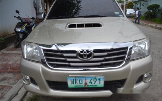 Selling Toyota Hilux 2013 at 48000 km in Manila-4