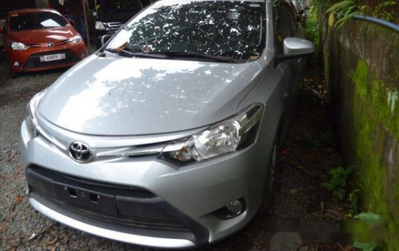Selling Silver Toyota Vios 2016 Manual Gasoline at 8000 km in Manila-2