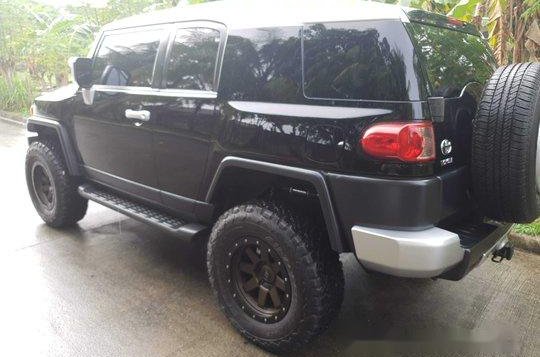 Sell Black 2013 Toyota Fj Cruiser at 10000 km in Cebu City-3