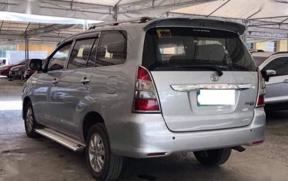 Selling Toyota Innova 2012 Automatic Diesel in Makati-3