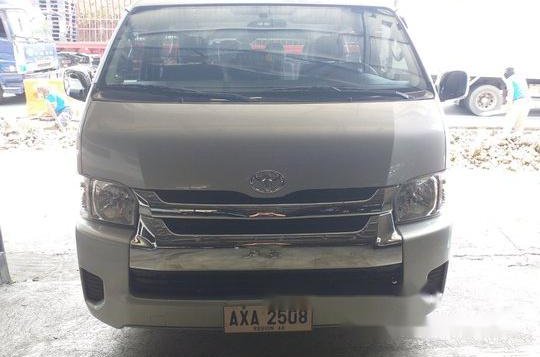 Selling White Toyota Hiace 2015 Automatic Diesel in Marikina-1