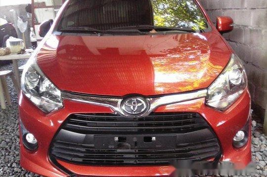 Selling Orange Toyota Wigo 2017 Automatic Gasoline -1